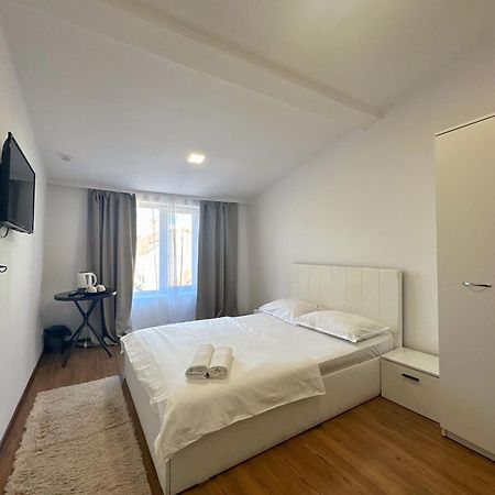 Residence Ultracentral Braşov Extérieur photo
